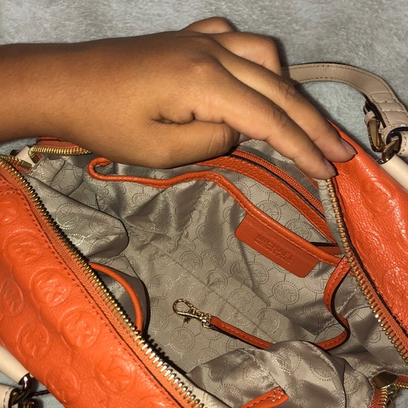 Leather Michael Kors bag - Picture 3 of 3